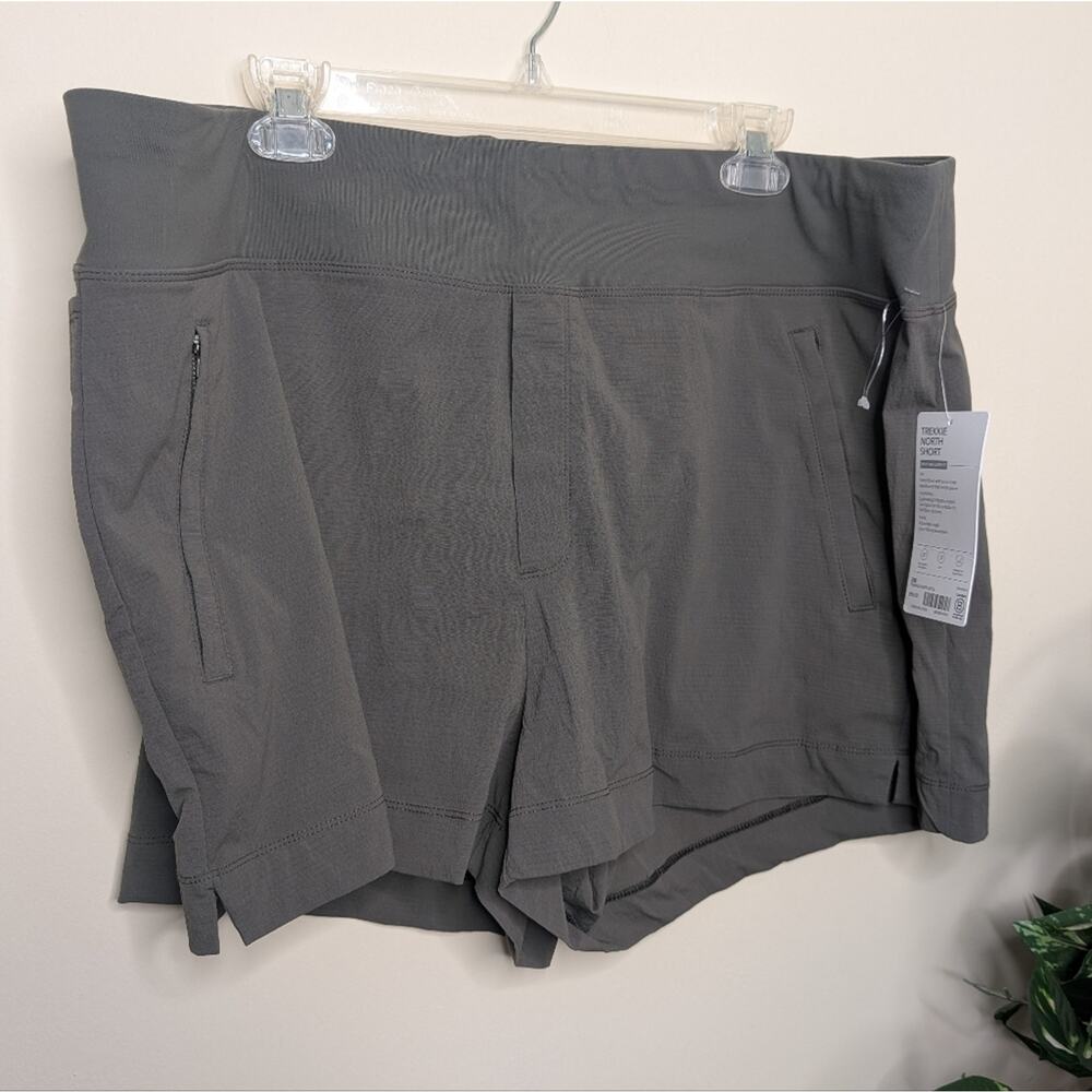 Athleta Trekkie North Shorts – Size 20 – NWT